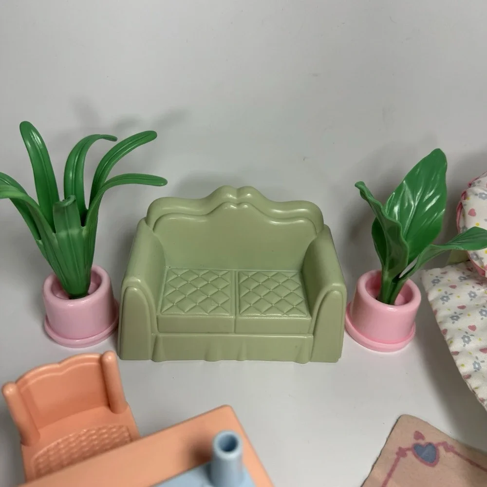 Vintage Playskool Dollhouse 1990s Furniture Lot Living Room Bed Table Mailbox